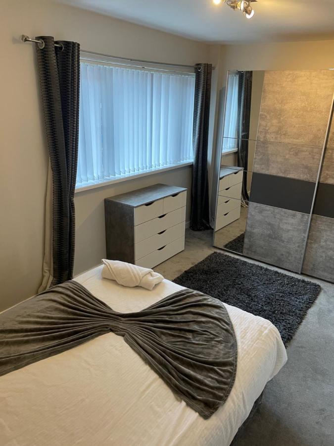 Fantastic Full 3 Bedroom Modern Apartment Belfast Zewnętrze zdjęcie