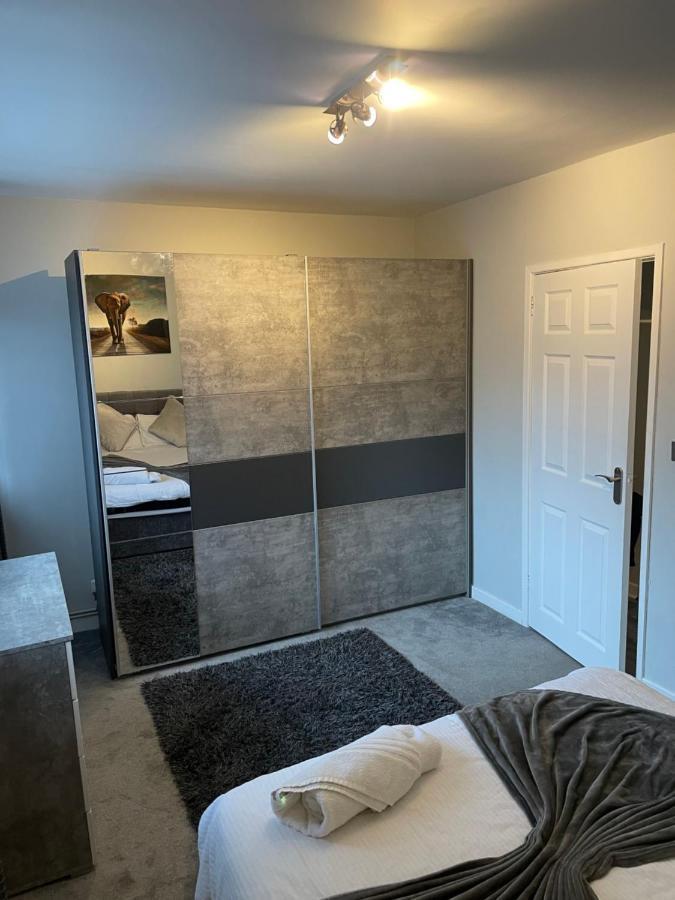 Fantastic Full 3 Bedroom Modern Apartment Belfast Zewnętrze zdjęcie